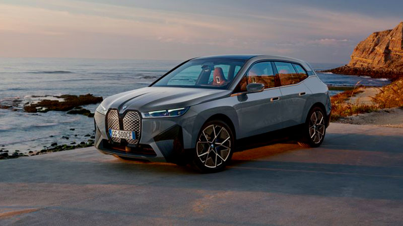 BMW iX
